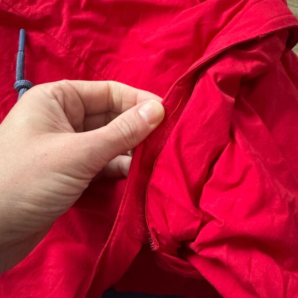 The Great. x Eddie Bauer The Hooded Parka Red Navy Colorblock - Picture 5 of 11